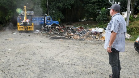 Alcalde Diego ramos en la caravana de la limpieza por los barrios de Dosquebradas