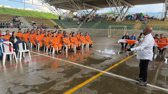 Dosquebradas celebra 50 años de entrega y valentía de la Defensa Civil